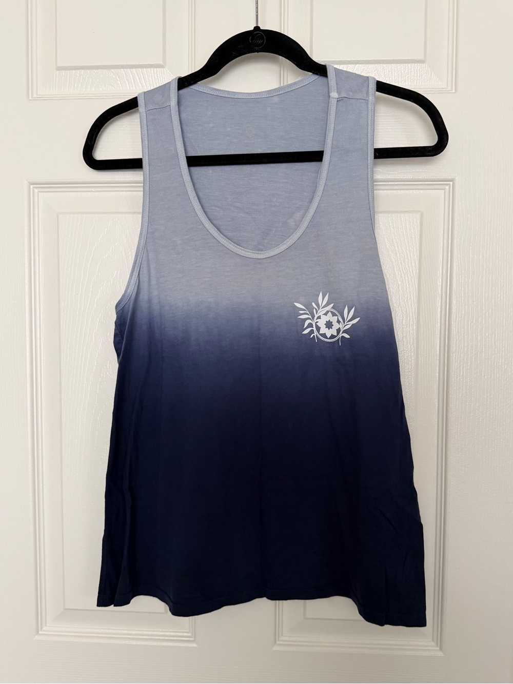 Club Pilates tank top XL